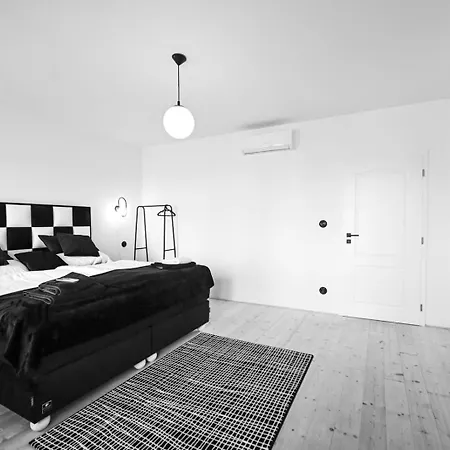 House Werich בית נופש מיקולוב